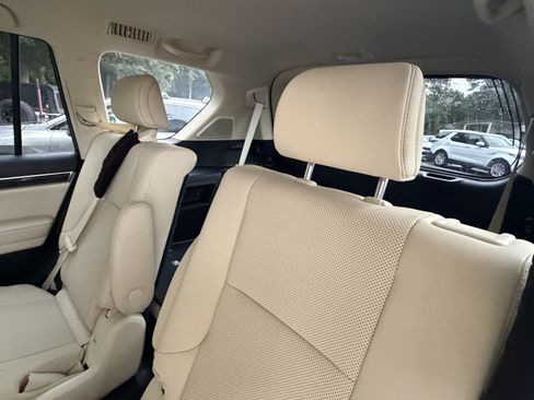 Used 2023 Lexus GX 460 Premium AWD/4WD image 33