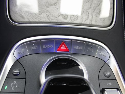 Used 2015 Mercedes-Benz S 550 4MATIC Sedan image 43