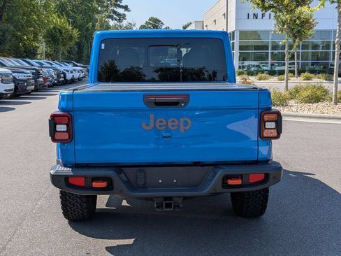 Used 2020 Jeep Gladiator Mojave w/ Dual Top Group AWD/4WD image 4