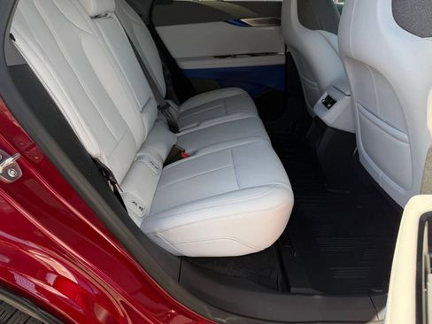 New 2026 Cadillac Optiq Sport 1 w/ LPO, Floor Liner Package image 31