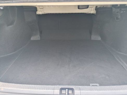 Used 2025 Toyota Camry LE FWD image 39