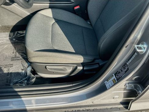 Certified 2025 Kia K4 FWD image 18