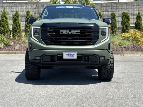 Used 2024 GMC Sierra 1500 Elevation w/ Elevation Premium Package image 3