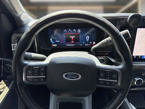 Used 2024 Ford F250 Lariat w/ Lariat Ultimate Package AWD/4WD image 19