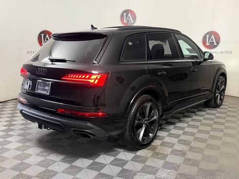 Certified 2025 Audi Q7 3.0T Premium Plus AWD/4WD image 8