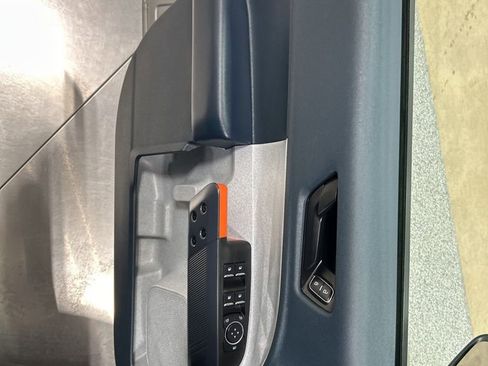 Certified 2022 Ford Maverick XLT image 15