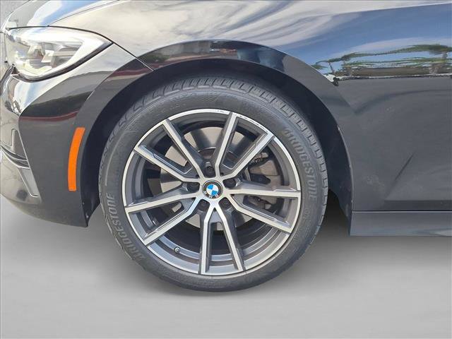 Used 2020 BMW 330i Sedan w/ Convenience Package RWD image 14