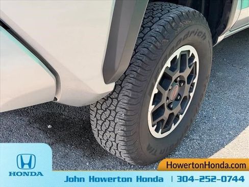 Used 2024 Toyota Tacoma TRD Off-Road AWD/4WD image 8