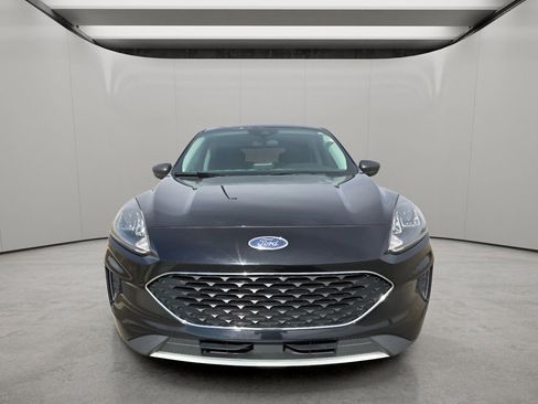 Used 2022 Ford Escape SE w/ Cold Weather Package image 8