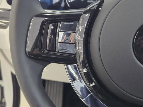 Used 2024 Rolls-Royce Ghost image 17