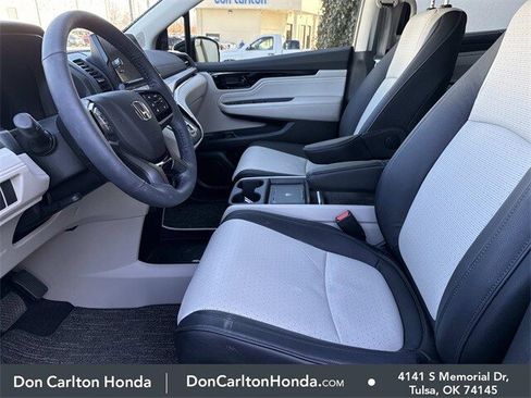 Used 2026 Honda Odyssey Elite image 8