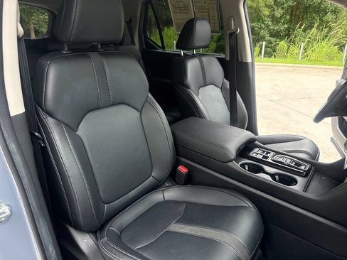 Certified 2024 Honda Pilot Touring image 35