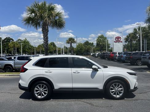 Used 2023 Honda CR-V EX-L image 11