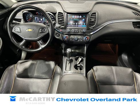 Used 2017 Chevrolet Impala Premier w/ Enhanced Convenience Package FWD image 28