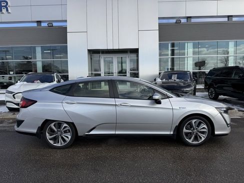 Used 2018 Honda Clarity Touring image 37