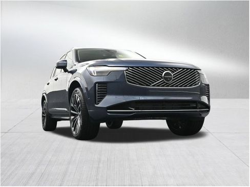 New 2026 Volvo XC90 T8 Ultra w/ Protection Package Premier AWD/4WD image 27