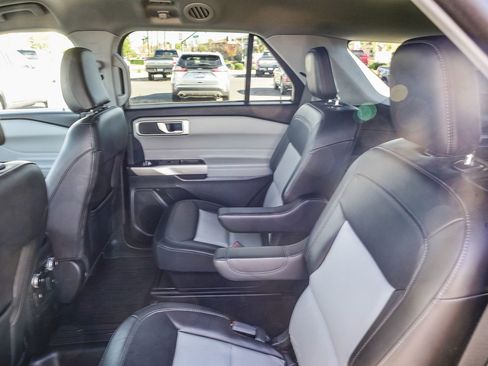 Certified 2023 Ford Explorer XLT w/ Equipment Group 202A image 17