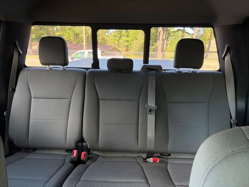 Used 2019 Ford F150 XLT w/ Equipment Group 302A Luxury AWD/4WD image 16
