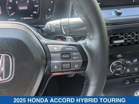 Used 2025 Honda Accord Touring image 18