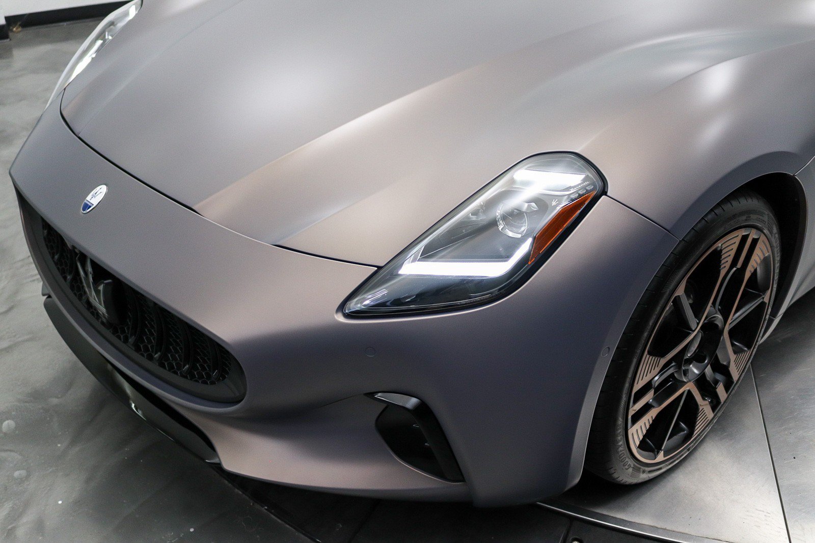 Used 2025 Maserati GranTurismo Folgore AWD/4WD image 9