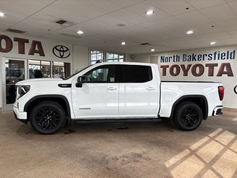 Used 2024 GMC Sierra 1500 Elevation w/ Elevation Premium Package RWD image 7