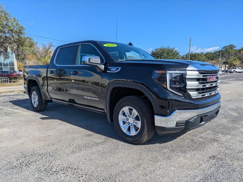New 2026 GMC Sierra 1500 SLE image 9