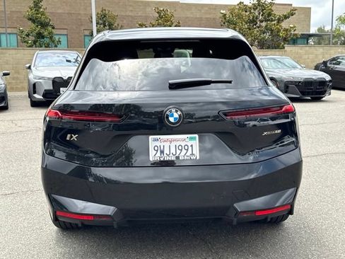 Used 2026 BMW iX xDrive60 w/ Executive Package AWD/4WD image 10