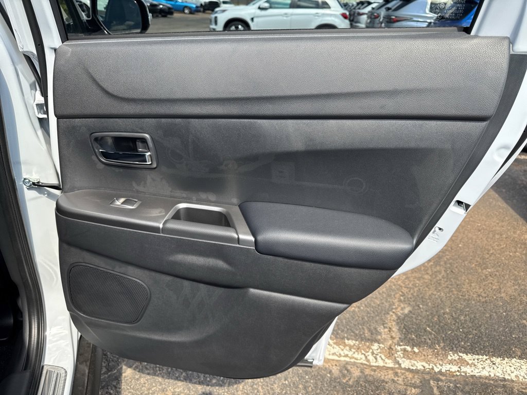 New 2027 Mitsubishi Outlander Sport SE AWD/4WD image 34