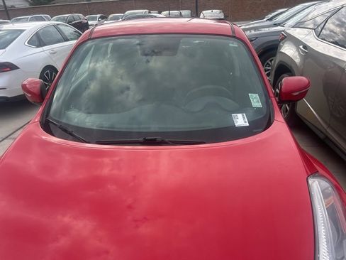 Used 2015 Nissan Juke S image 3