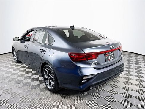 Used 2021 Kia Forte LXS image 5