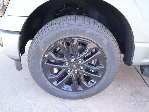 New 2026 Ford F150 XLT w/ Equipment Group 302A MID AWD/4WD image 19