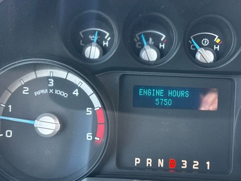 Used 2012 Ford F450 XL image 26