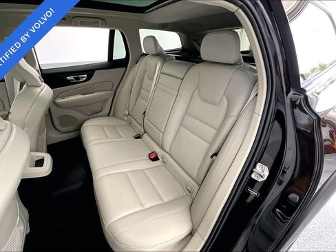 Used 2022 Volvo V60 T5 Cross Country w/ Advanced Package AWD/4WD image 34