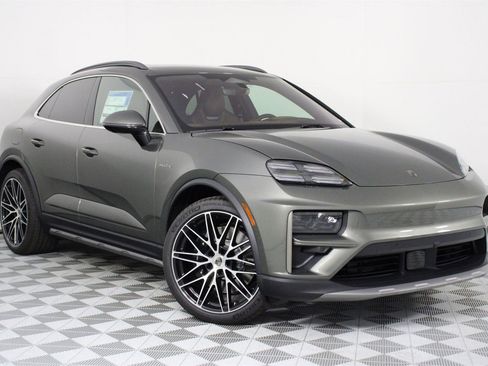 New 2025 Porsche Macan Turbo Electric image 9