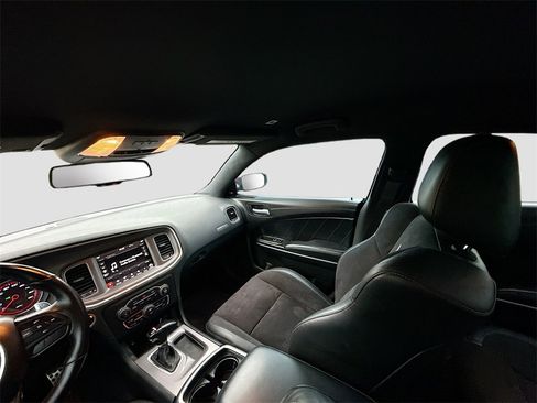 Used 2022 Dodge Charger Scat Pack w/ Plus Group image 23