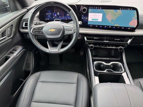 Certified 2025 Chevrolet Traverse LT w/ Enhanced Driving Package FWD image 27