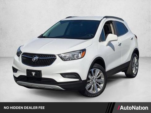 Used 2020 Buick Encore Preferred w/ Safety Package AWD/4WD image 1
