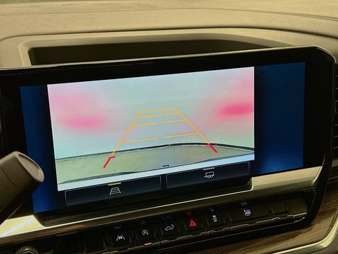 Used 2023 Chevrolet Silverado 1500 LT image 23