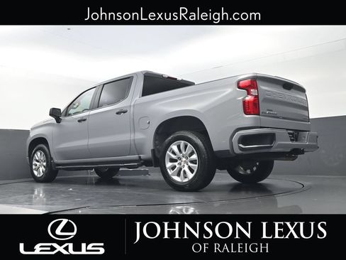 Used 2025 Chevrolet Silverado 1500 Custom RWD image 17