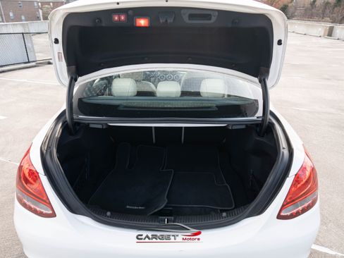 Used 2018 Mercedes-Benz C 300 C 300 w/ Premium Package image 40