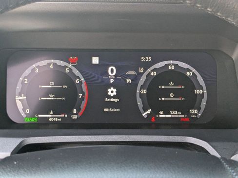 Used 2025 Toyota 4Runner Limited image 11