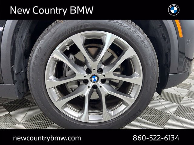 Certified 2026 BMW X5 xDrive40i w/ Climate Comfort Package AWD/4WD image 9