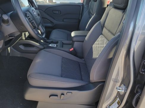 New 2026 Nissan Frontier SV image 6