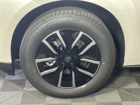 Used 2026 Toyota bZ image 7