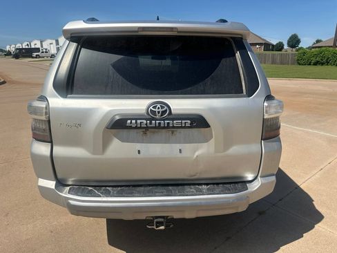 Used 2015 Toyota 4Runner Trail Premium AWD/4WD image 4