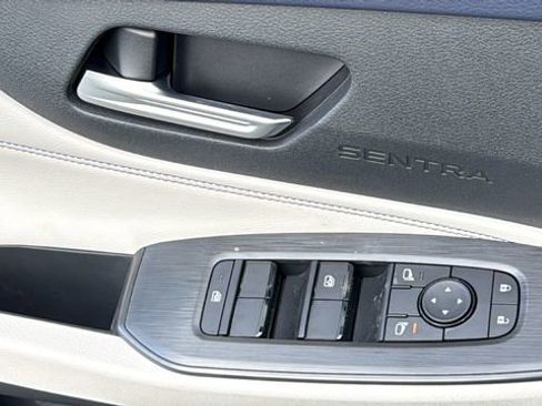 New 2026 Nissan Sentra SL w/ Floor Mat Package FWD image 22