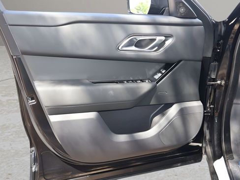 New 2026 Land Rover Range Rover Velar S AWD/4WD image 9