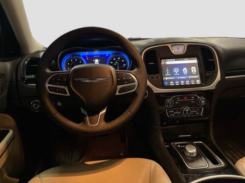 Used 2023 Chrysler 300 Touring L w/ Popular Equipment Group image 24