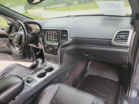Used 2018 Jeep Grand Cherokee Trailhawk w/ Trailhawk Luxury Group image 38