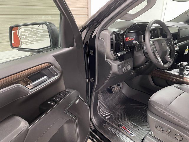 New 2026 Chevrolet Silverado 1500 RST AWD/4WD image 10
